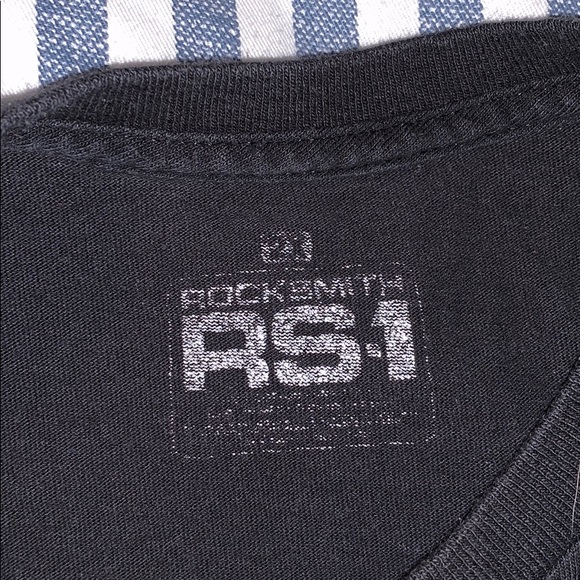 Rock Smith Tee - Picture 3 of 3
